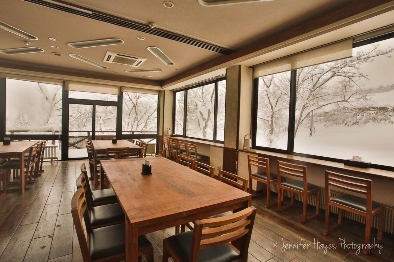 Lodge Morino - *